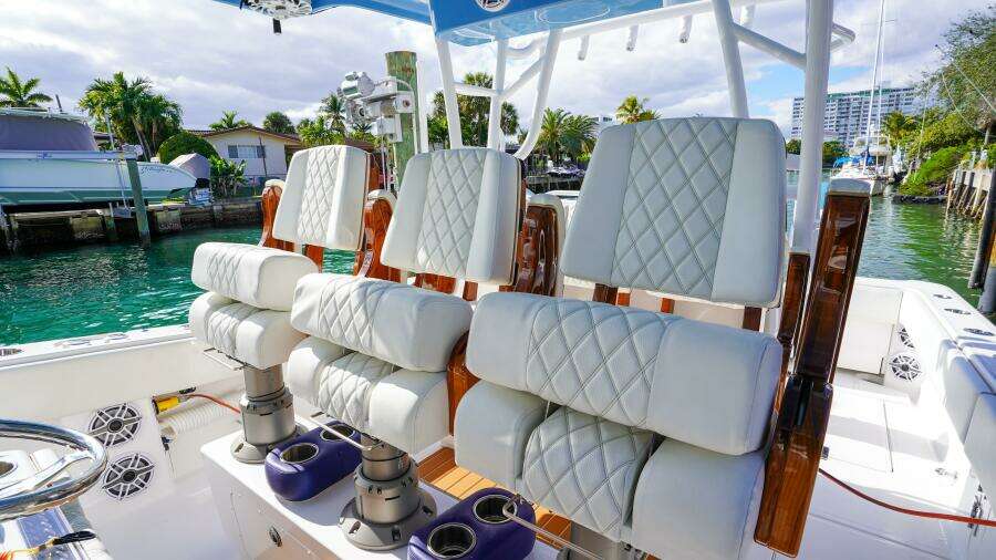 43ft Invincible Yacht For Sale