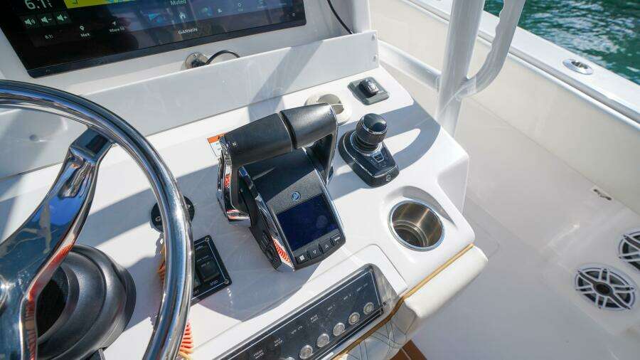 43ft Invincible Yacht For Sale