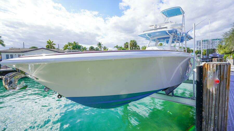 43ft Invincible Yacht For Sale