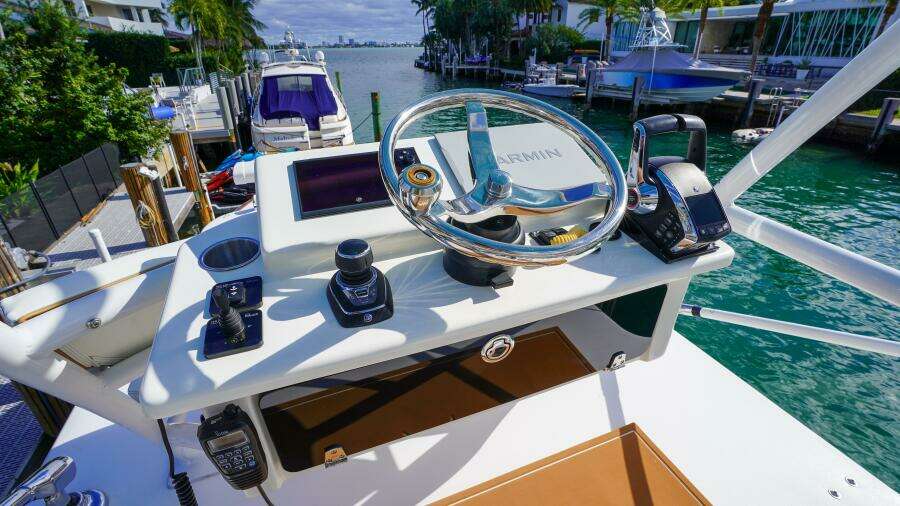 43ft Invincible Yacht For Sale