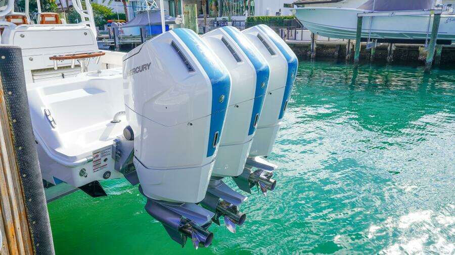 43ft Invincible Yacht For Sale