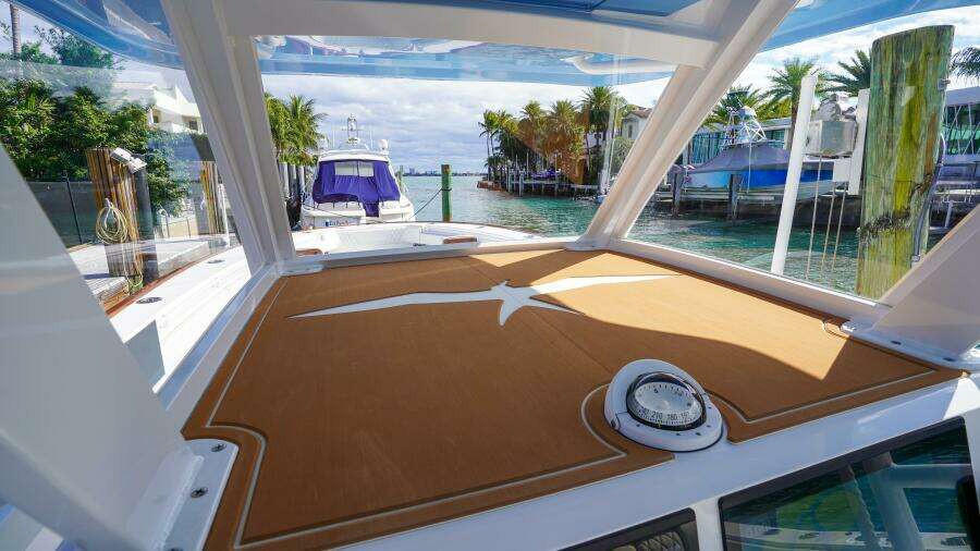 43ft Invincible Yacht For Sale