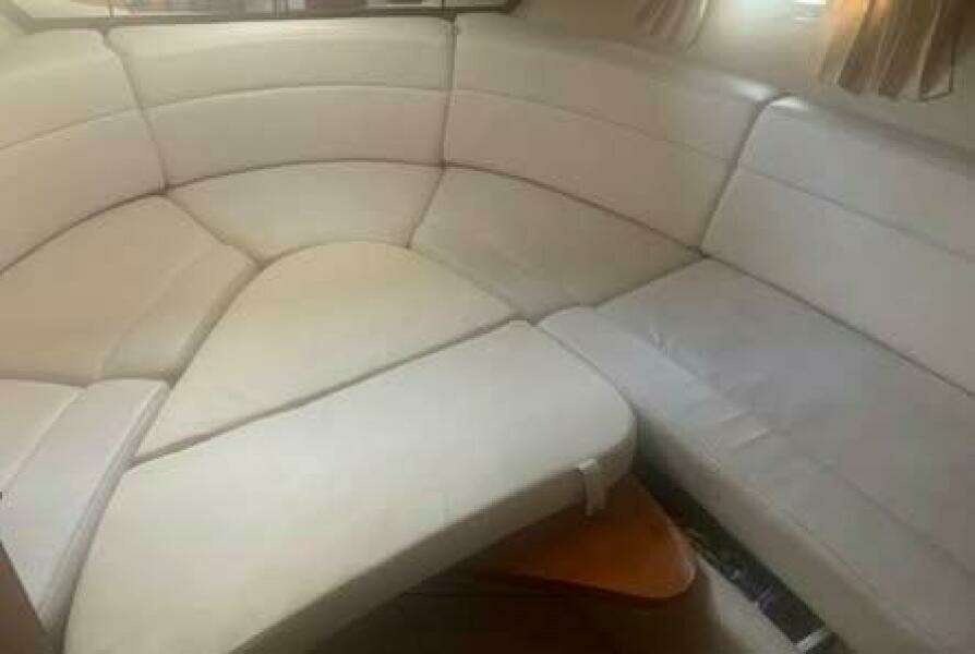 31ft Regal Yacht For Sale