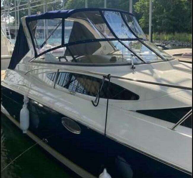 31ft Regal Yacht For Sale