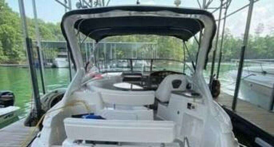 31ft Regal Yacht For Sale