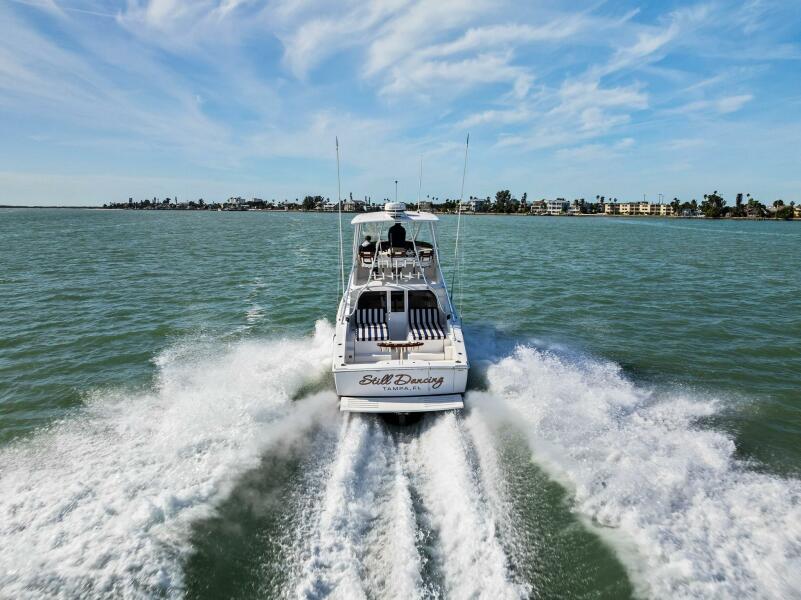 35' 2017 Bertram 35 Flybridge