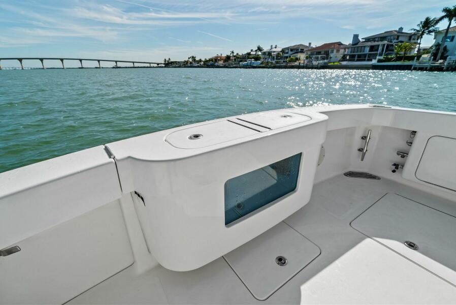 35' 2017 Bertram 35 Flybridge