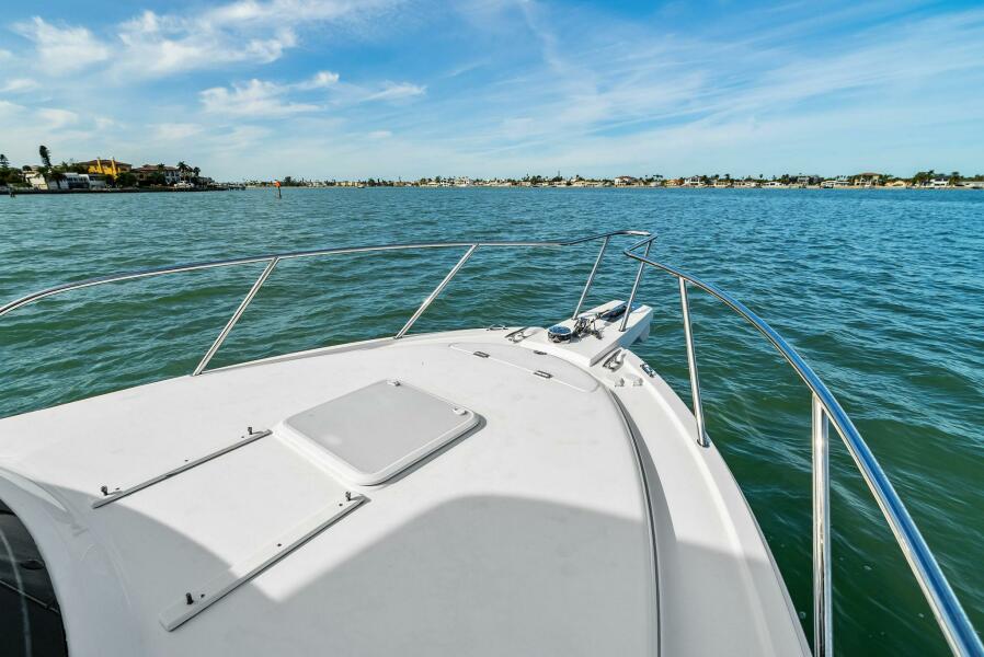 35' 2017 Bertram 35 Flybridge