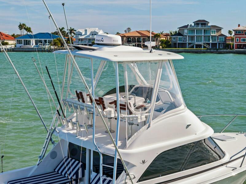 35' 2017 Bertram 35 Flybridge