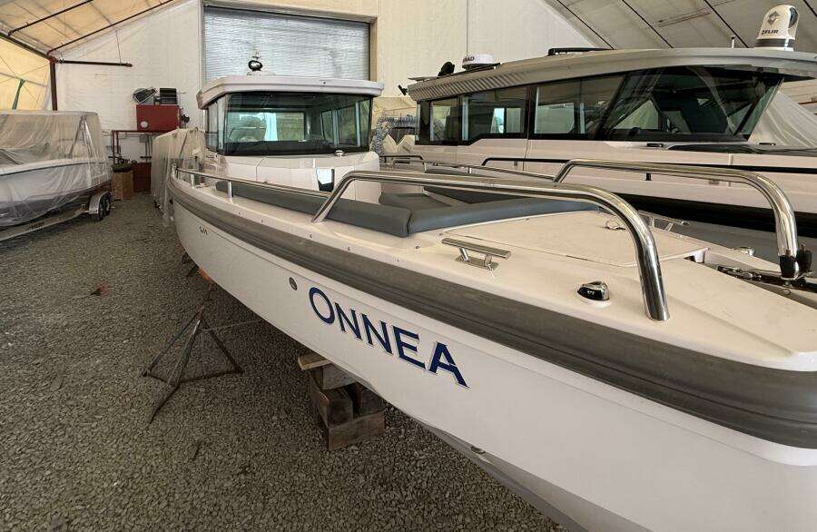 ONNEA 30ft Axopar Yacht For Sale