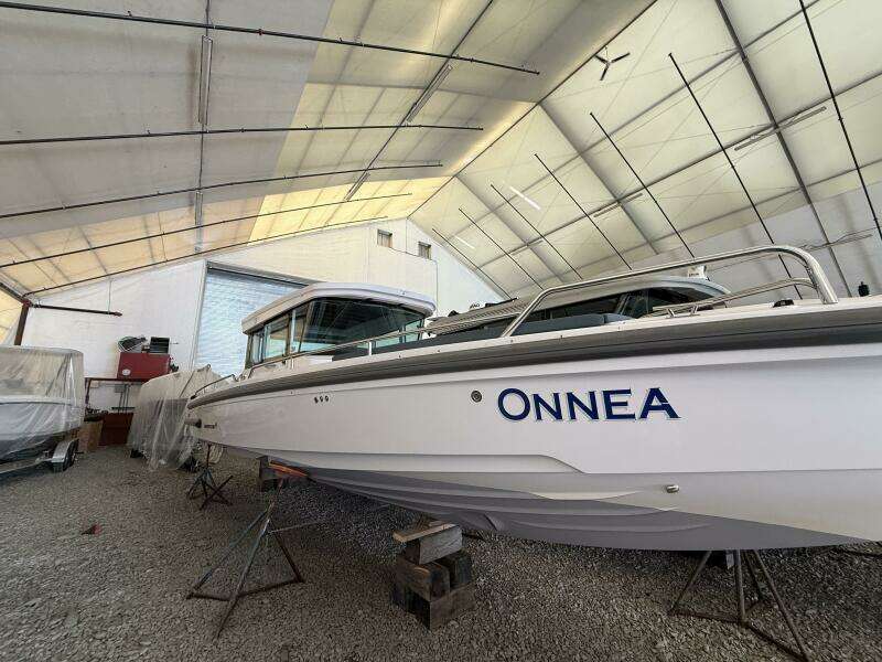 ONNEA 30ft Axopar Yacht For Sale