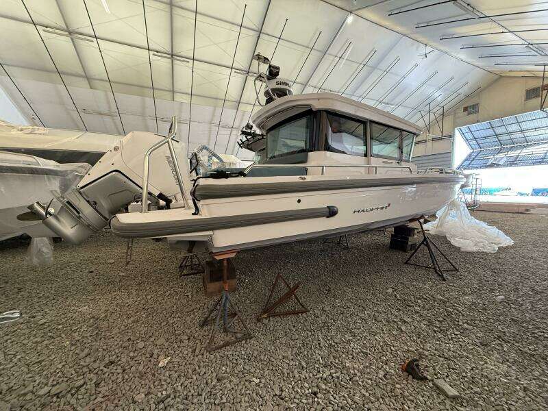 ONNEA 30ft Axopar Yacht For Sale