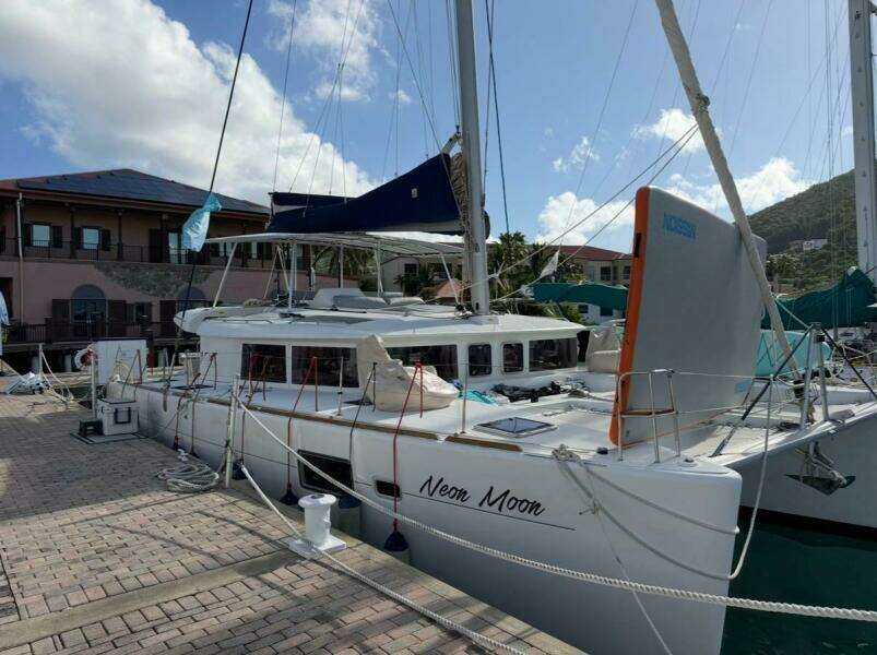 Neon Moon 45ft Lagoon Yacht For Sale