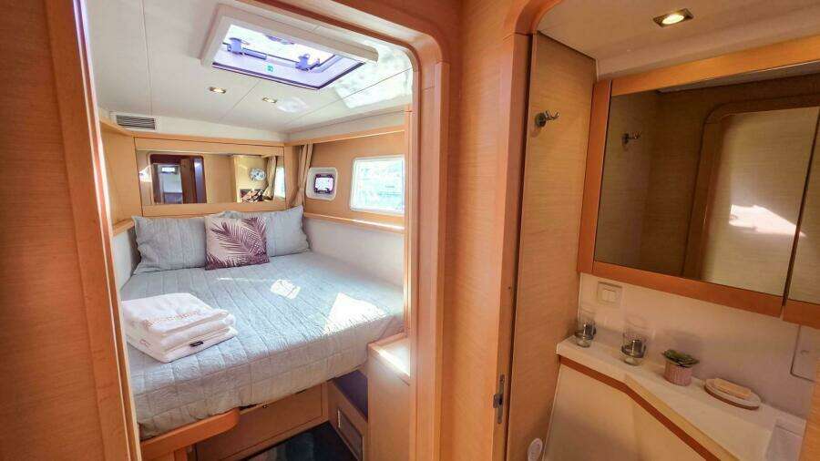 Neon Moon 45ft Lagoon Yacht For Sale