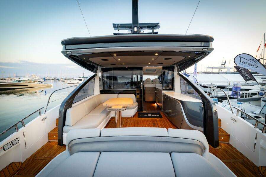 Princess V55 55ft Princess Yacht For Sale