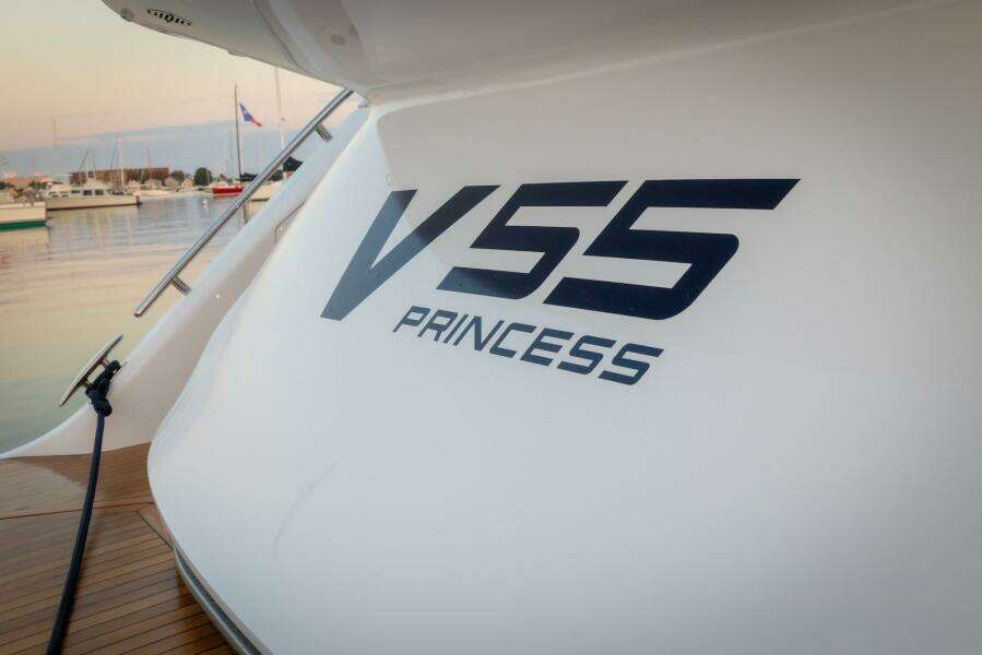 Princess V55 55ft Princess Yacht For Sale
