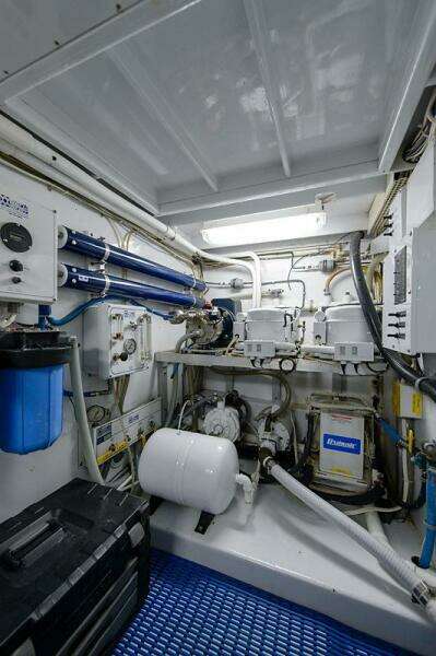 60ft Merritt Yacht For Sale