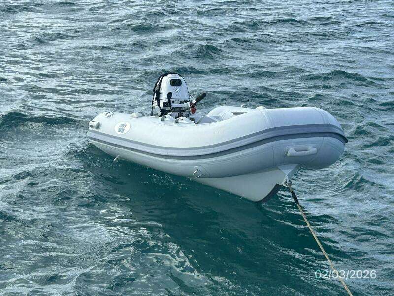 54' Jeanneau tender2