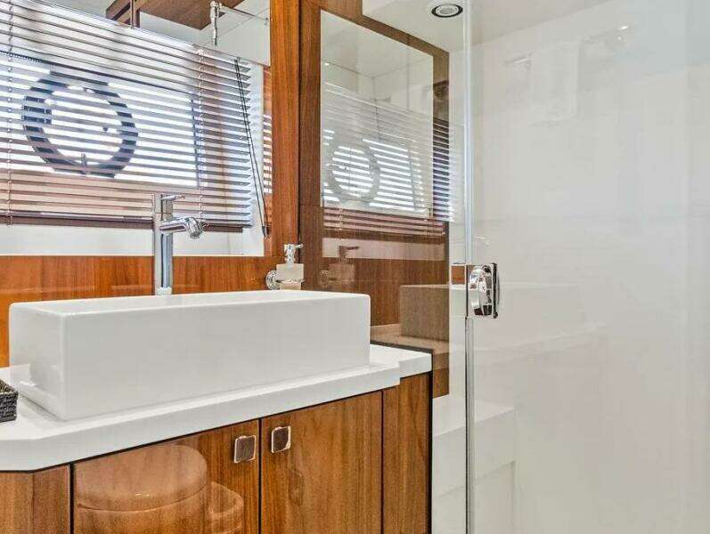 68ft Sunseeker Yacht For Sale