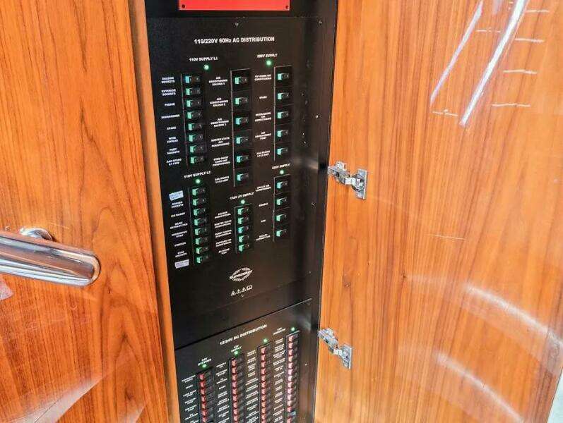 68ft Sunseeker Yacht For Sale