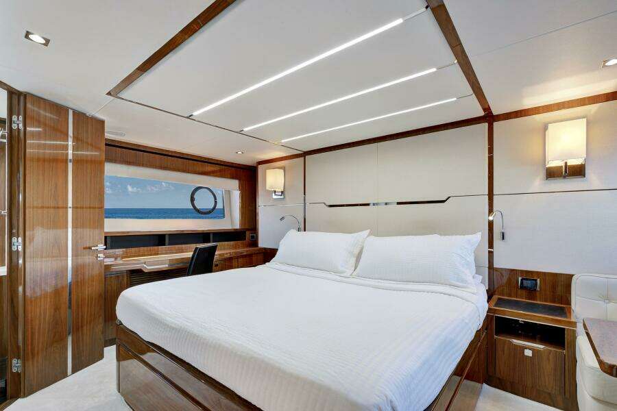 68ft Sunseeker Yacht For Sale