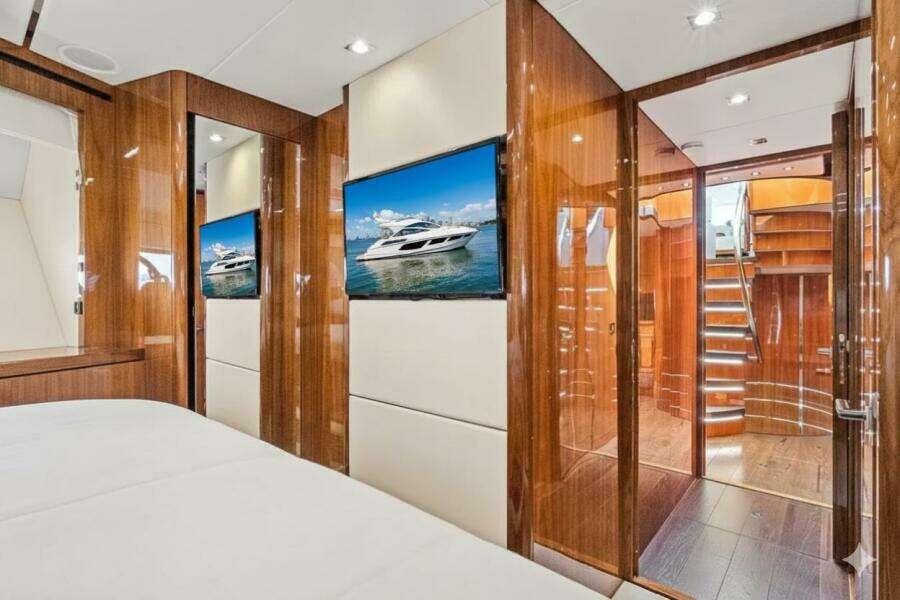 68ft Sunseeker Yacht For Sale