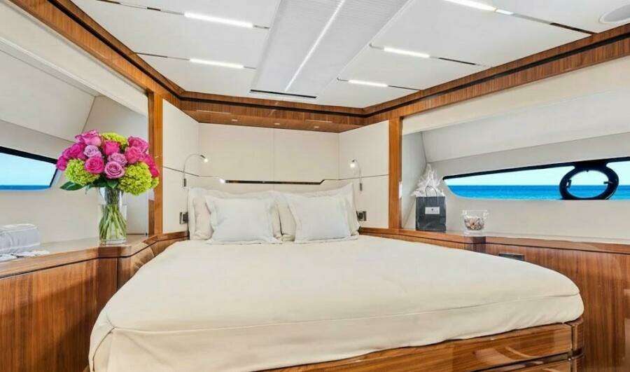 68ft Sunseeker Yacht For Sale