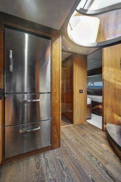 68ft Sunseeker Yacht For Sale