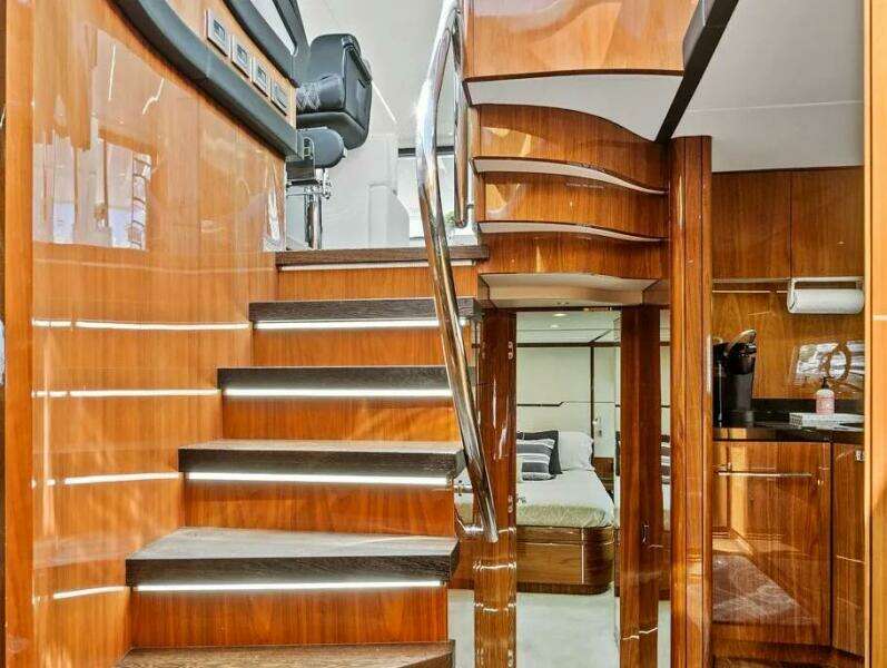 68ft Sunseeker Yacht For Sale