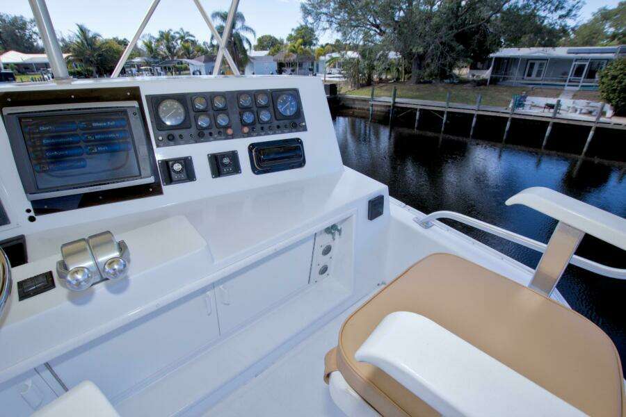 Beach House III 53ft Viking Yacht For Sale