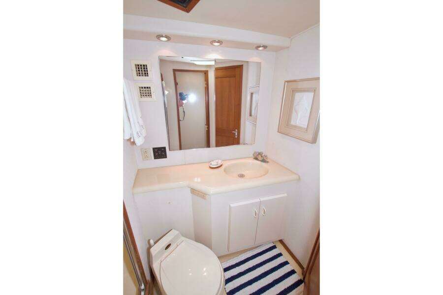 Beach House III 53ft Viking Yacht For Sale