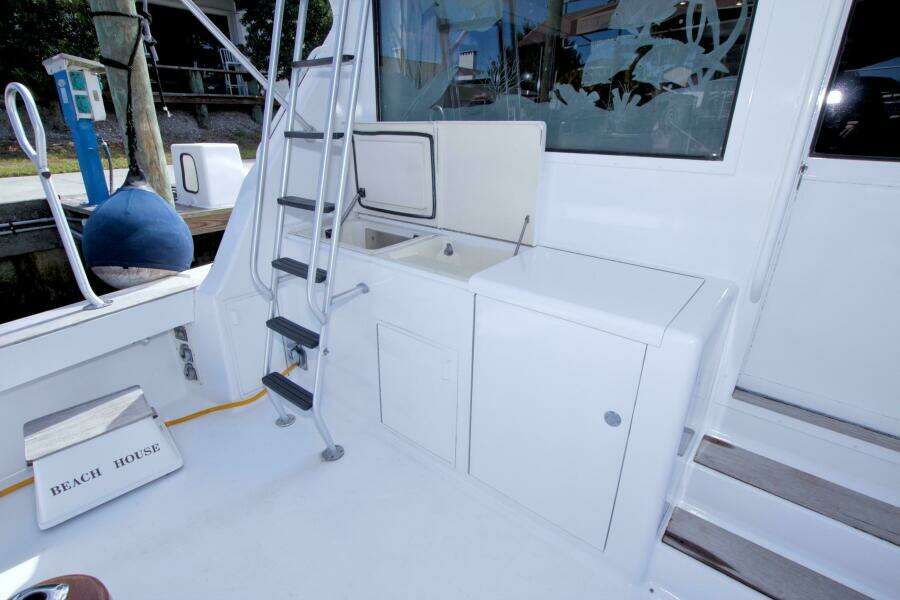 Beach House III 53ft Viking Yacht For Sale