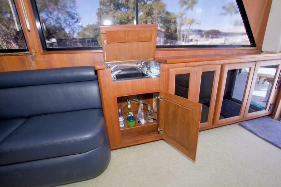 53' 1990 Viking 53 Convertible