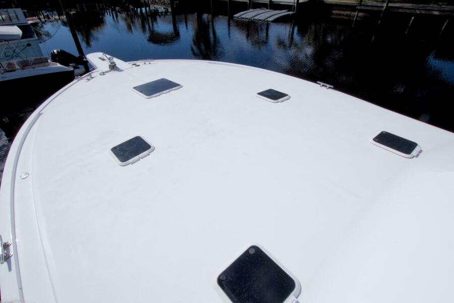 53' 1990 Viking 53 Convertible