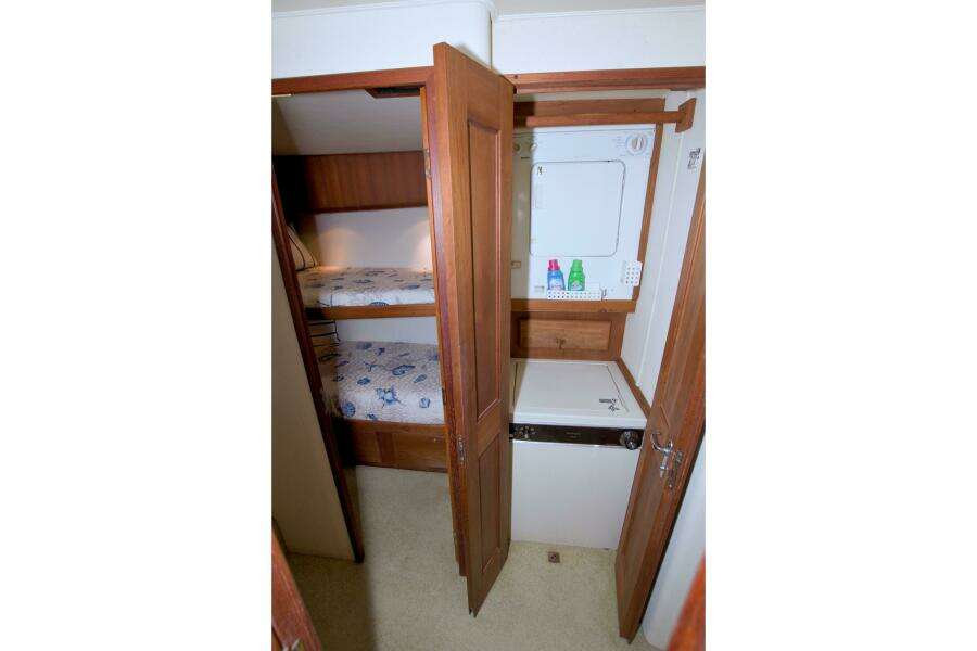 Beach House III 53ft Viking Yacht For Sale