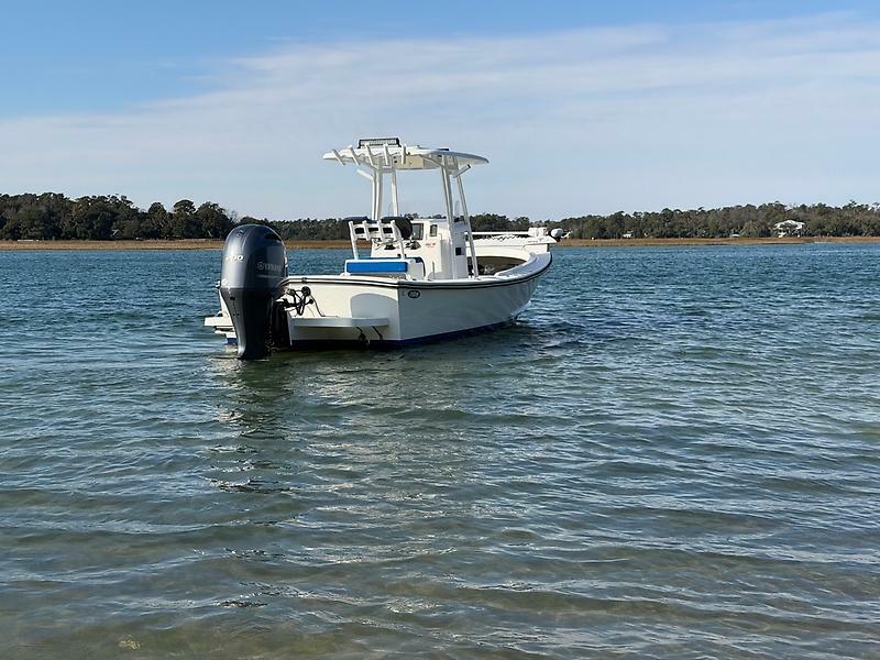 22' 2022 Eastern 22 CC