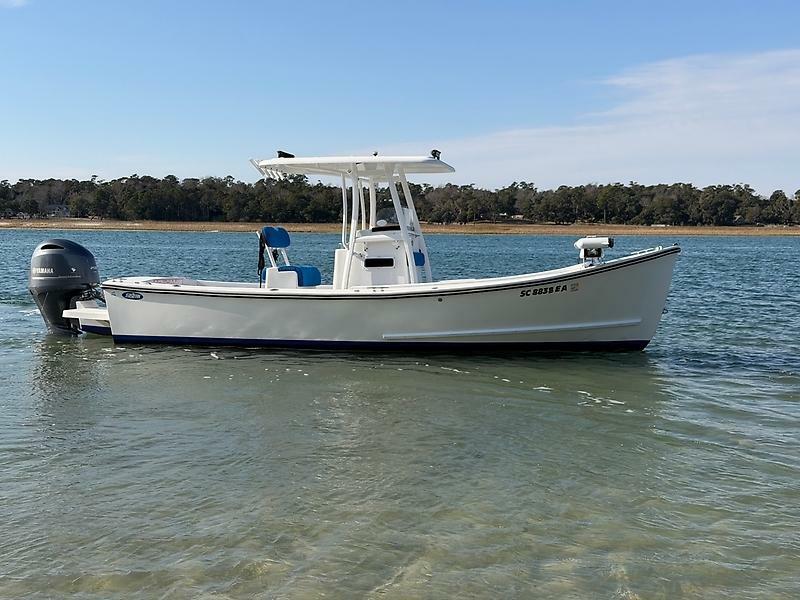 22' 2022 Eastern 22 CC