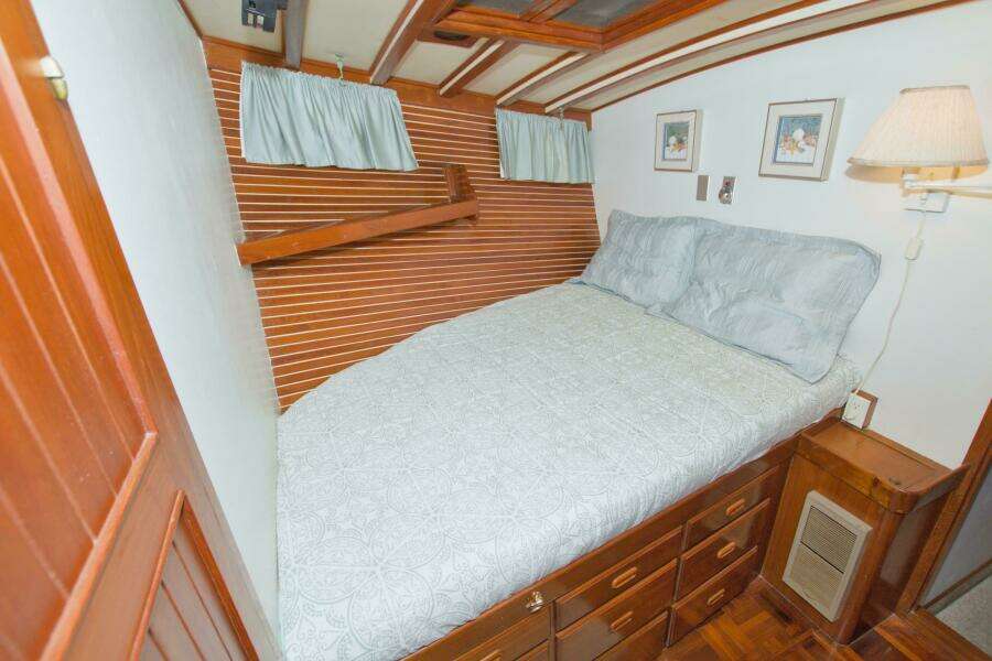 Legacy 42ft Kadey Krogen Yacht For Sale