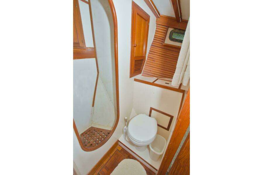 Legacy 42ft Kadey Krogen Yacht For Sale