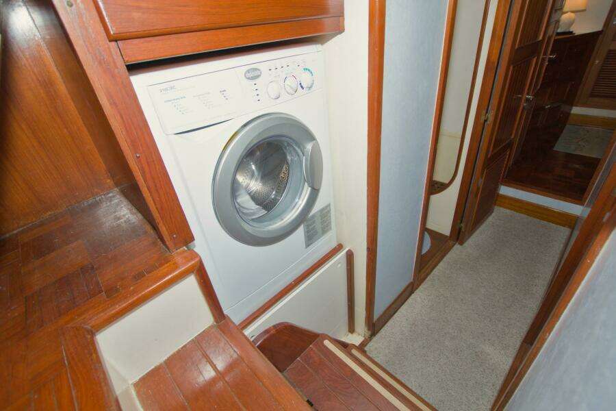 Legacy 42ft Kadey Krogen Yacht For Sale