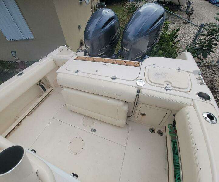 25ft Grady White Yacht For Sale