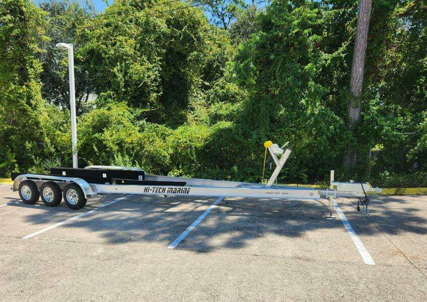 25ft Grady White Yacht For Sale