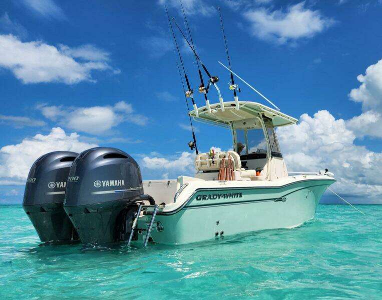 25ft Grady White Yacht For Sale