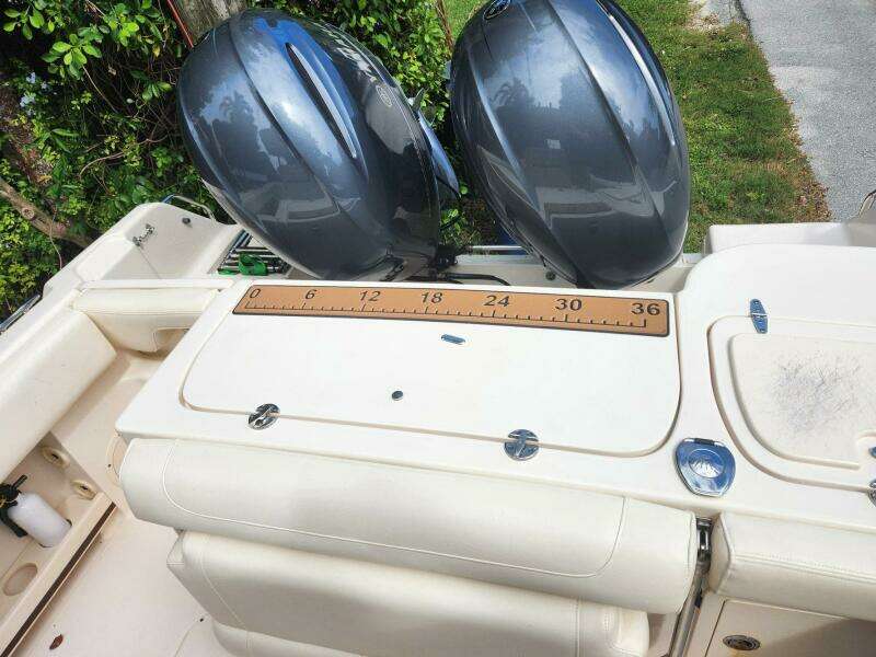 25ft Grady White Yacht For Sale