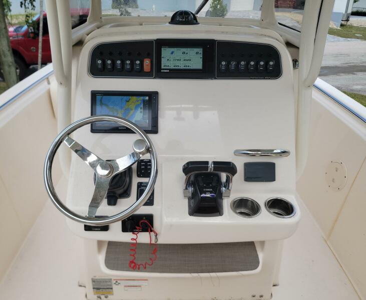 25' 2019 Grady-White Fisherman 257