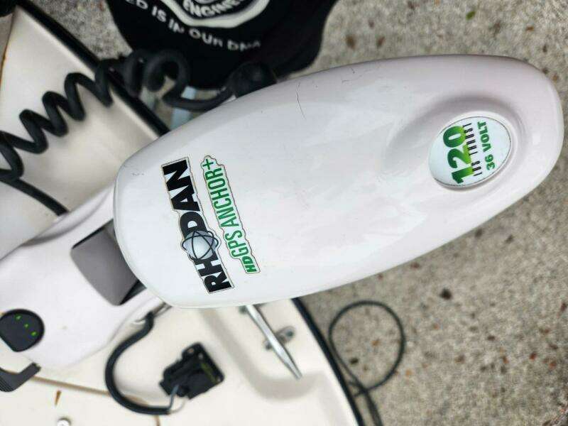 25ft Grady White Yacht For Sale