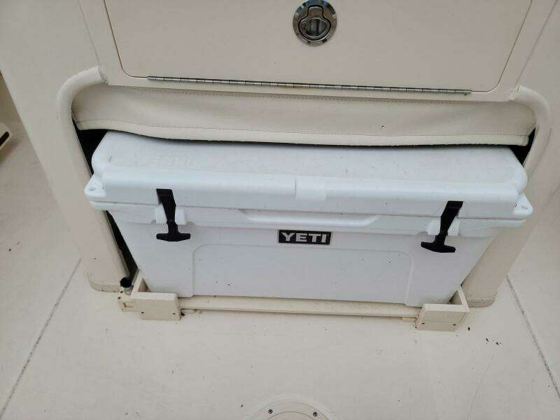 25ft Grady White Yacht For Sale