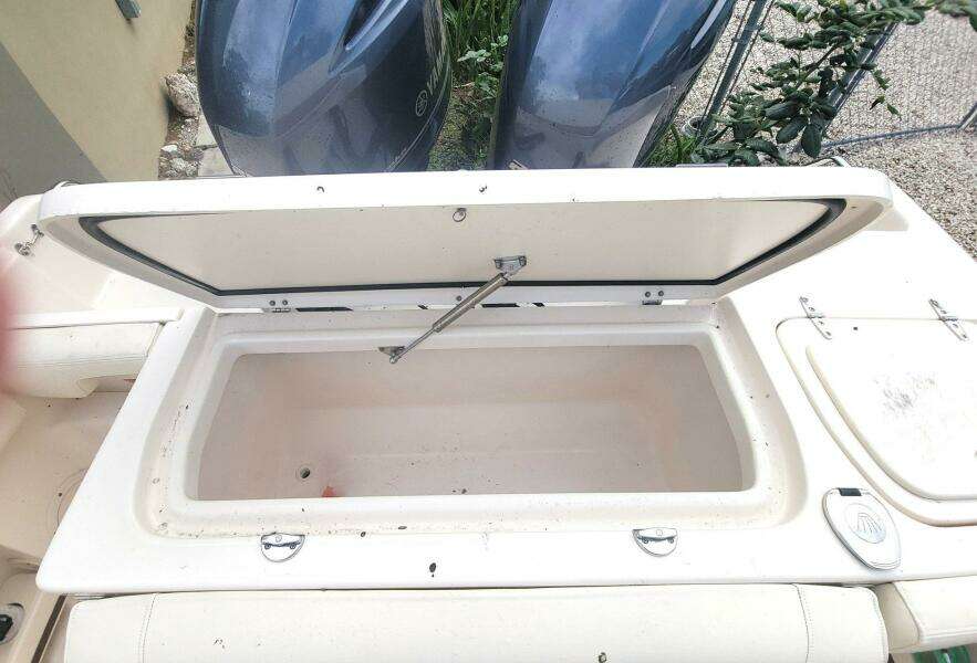 25ft Grady White Yacht For Sale