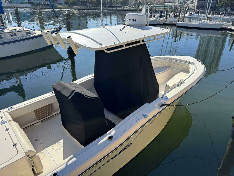 25ft Grady White Yacht For Sale