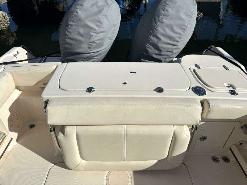 25ft Grady White Yacht For Sale